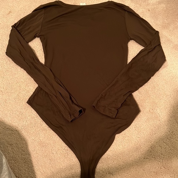 Olive Bodysuit - Picture 3 of 3